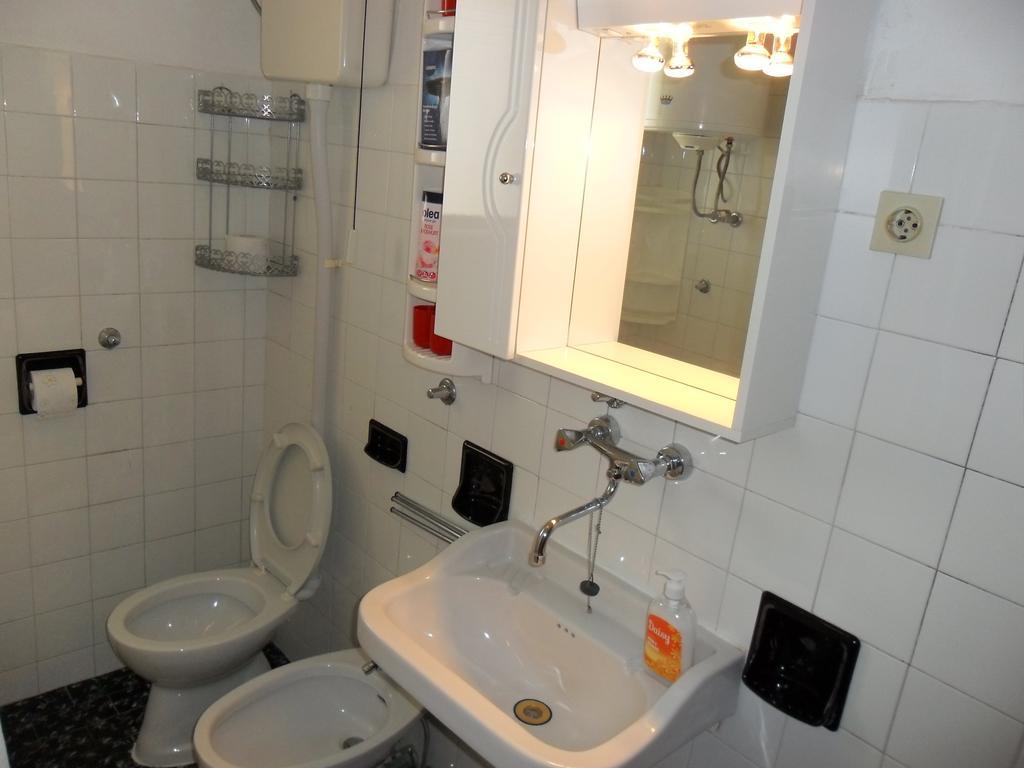 Vile Park Apartments Πόρετς Εξωτερικό φωτογραφία