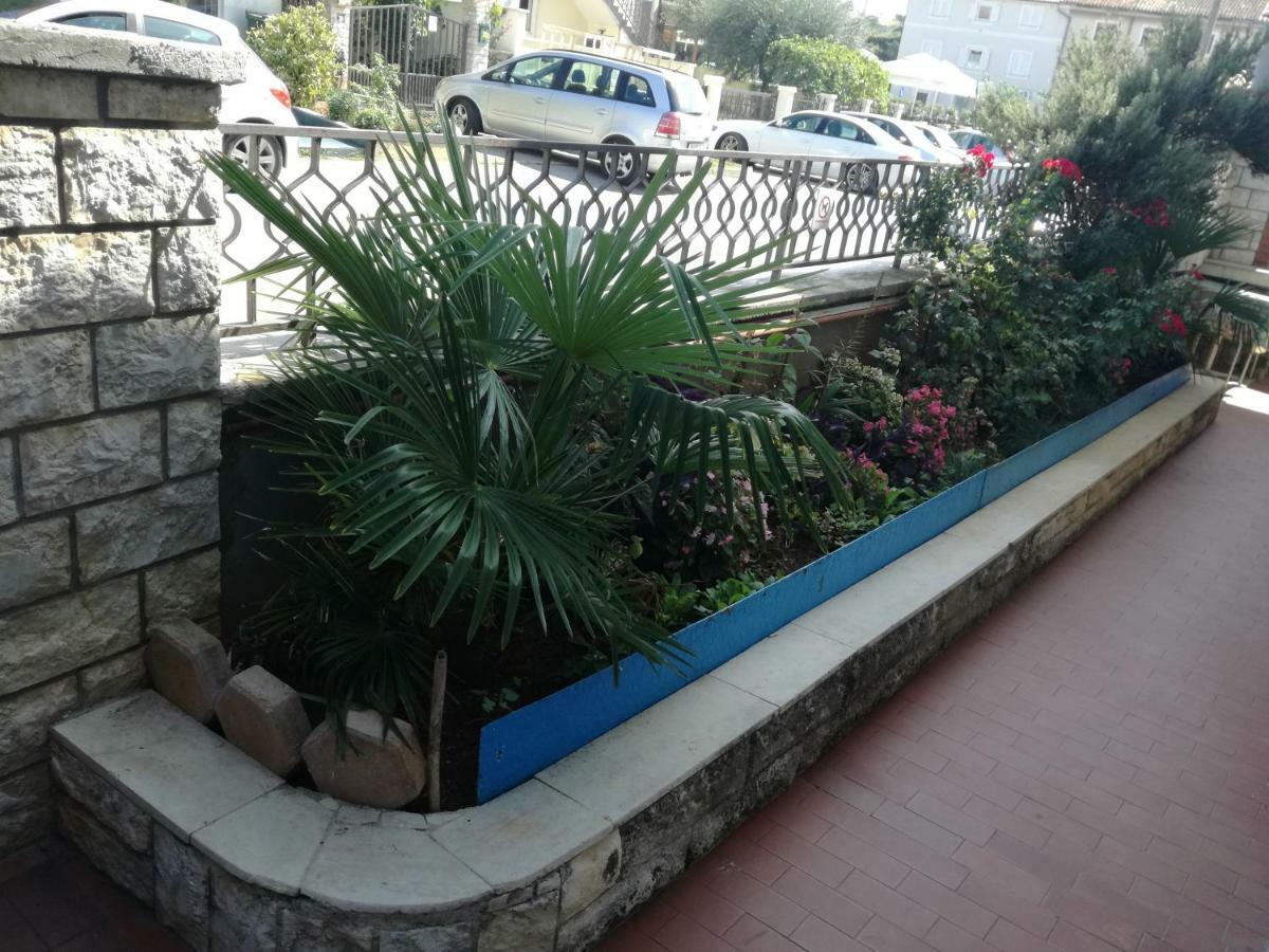 Vile Park Apartments Πόρετς Εξωτερικό φωτογραφία