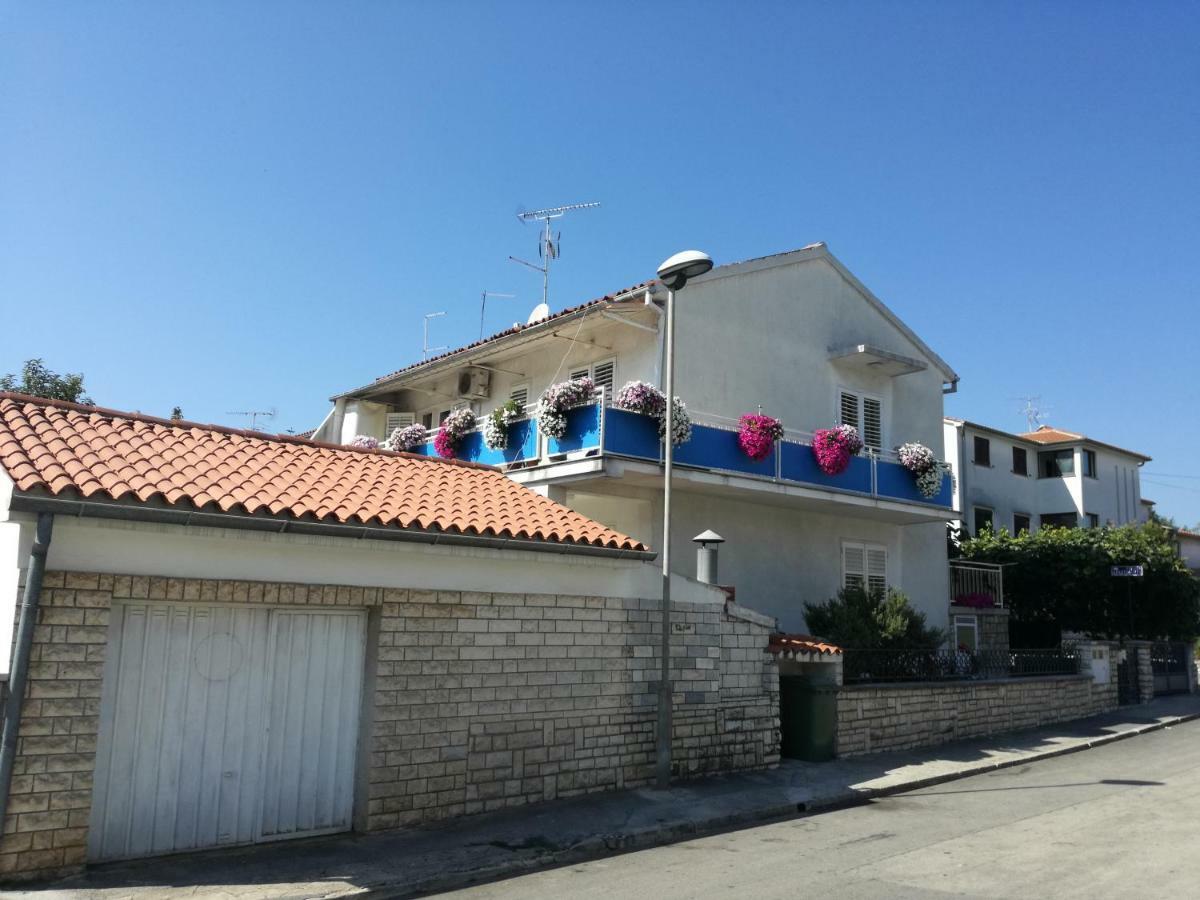 Vile Park Apartments Πόρετς Εξωτερικό φωτογραφία